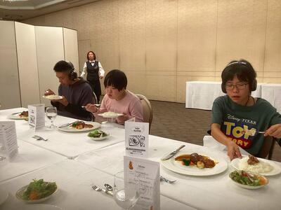 テーブルマナーを学んだ夕食